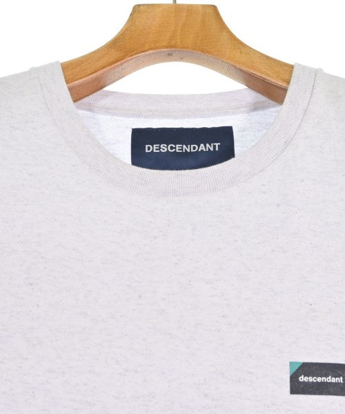 DESCENDANT เสื้อยืด/เสื้อท็อปส์
