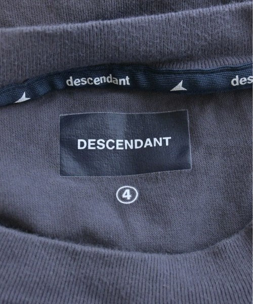 DESCENDANT เสื้อยืด/เสื้อท็อปส์