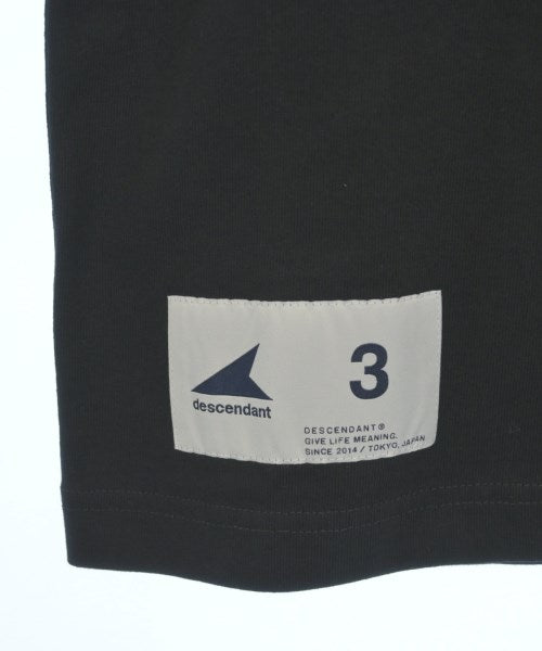 DESCENDANT เสื้อยืด/เสื้อท็อปส์