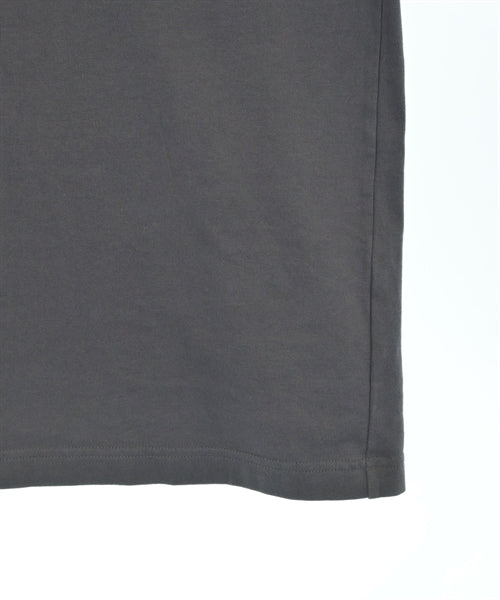 DESCENDANT เสื้อยืด/เสื้อท็อปส์