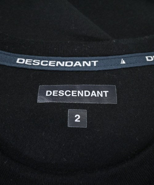 DESCENDANT เสื้อยืด/เสื้อท็อปส์