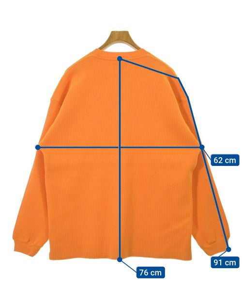 DESCENDANT เสื้อยืด/เสื้อท็อปส์