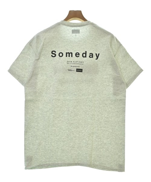 DESCENDANT เสื้อยืด/เสื้อท็อปส์