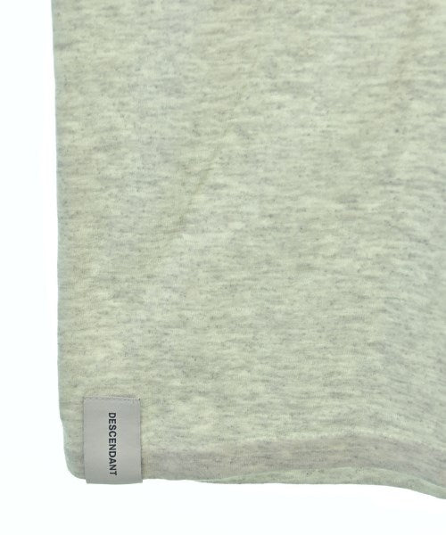 DESCENDANT เสื้อยืด/เสื้อท็อปส์