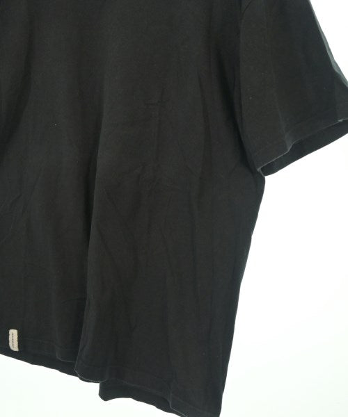 DESCENDANT เสื้อยืด/เสื้อท็อปส์