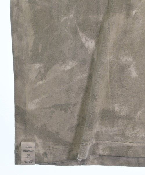 DESCENDANT เสื้อยืด/เสื้อท็อปส์