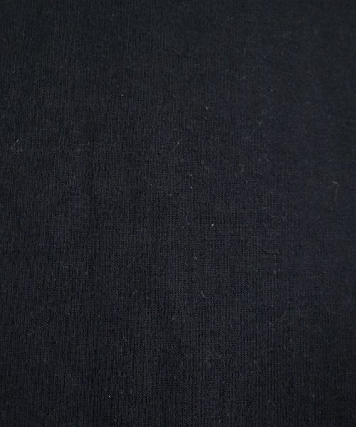 DESCENDANT เสื้อยืด/เสื้อท็อปส์