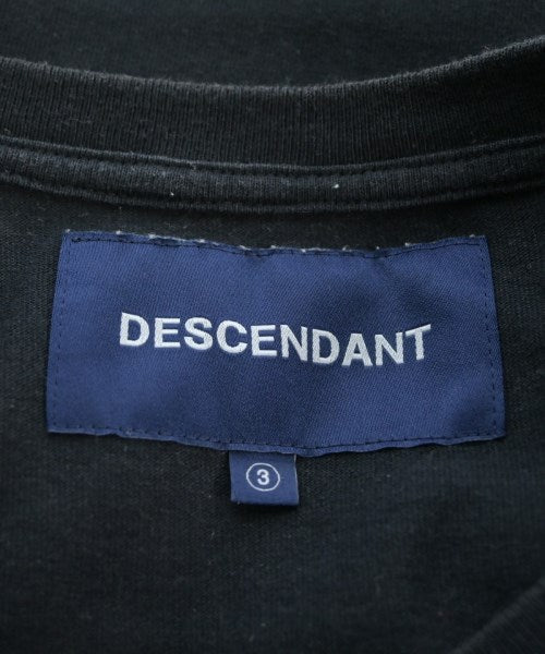 DESCENDANT เสื้อยืด/เสื้อท็อปส์