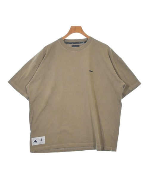 DESCENDANT เสื้อยืด/เสื้อท็อปส์