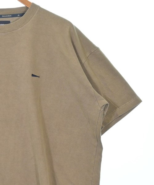 DESCENDANT เสื้อยืด/เสื้อท็อปส์