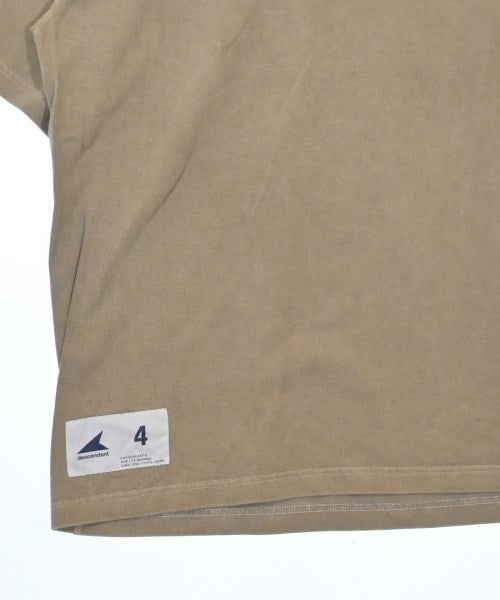 DESCENDANT เสื้อยืด/เสื้อท็อปส์