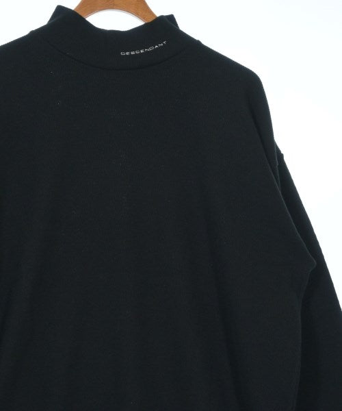 DESCENDANT เสื้อยืด/เสื้อท็อปส์