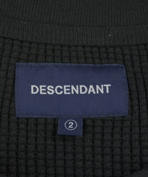 DESCENDANT เสื้อยืด/เสื้อท็อปส์