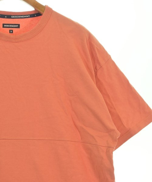 DESCENDANT เสื้อยืด/เสื้อท็อปส์