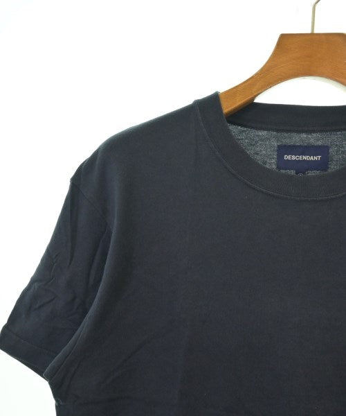 DESCENDANT เสื้อยืด/เสื้อท็อปส์