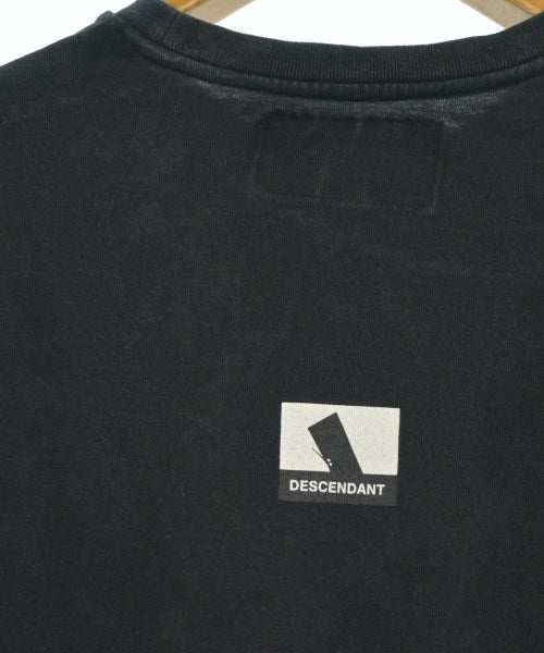 DESCENDANT เสื้อยืด/เสื้อท็อปส์