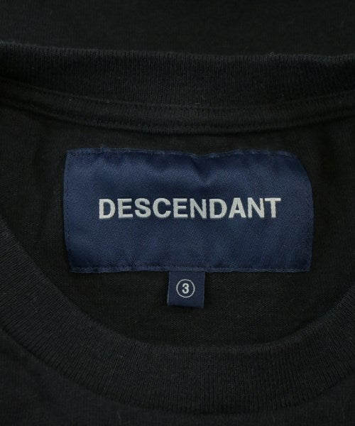 DESCENDANT เสื้อยืด/เสื้อท็อปส์