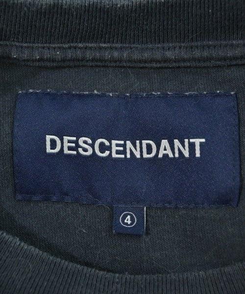 DESCENDANT เสื้อยืด/เสื้อท็อปส์