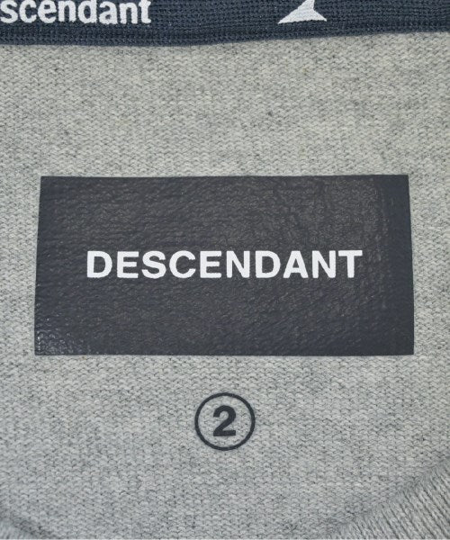 DESCENDANT เสื้อยืด/เสื้อท็อปส์