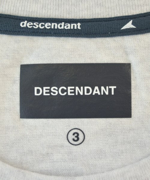 DESCENDANT เสื้อยืด/เสื้อท็อปส์