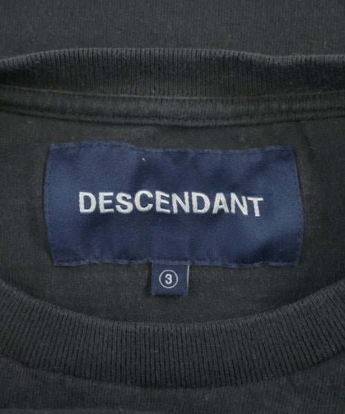 DESCENDANT เสื้อยืด/เสื้อท็อปส์