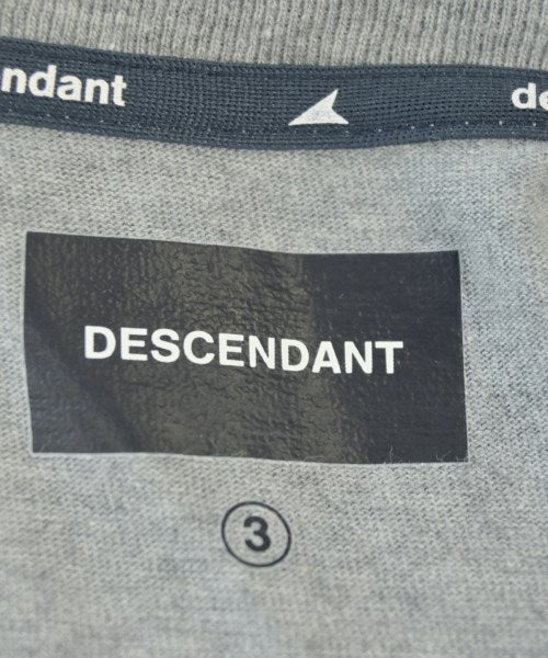DESCENDANT เสื้อยืด/เสื้อท็อปส์