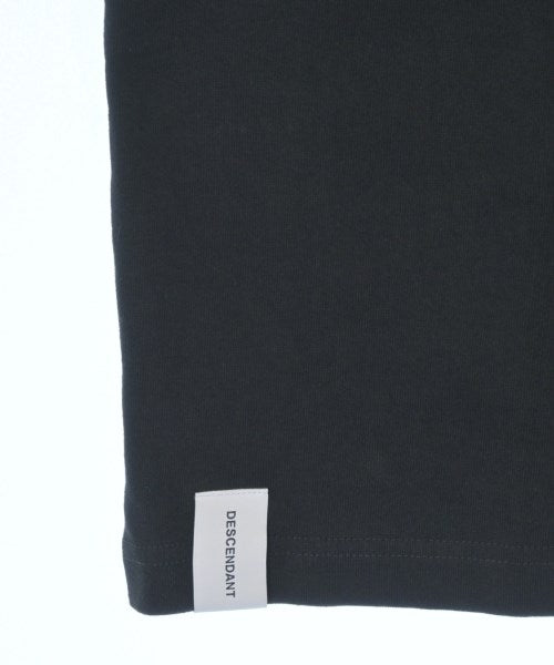 DESCENDANT เสื้อยืด/เสื้อท็อปส์
