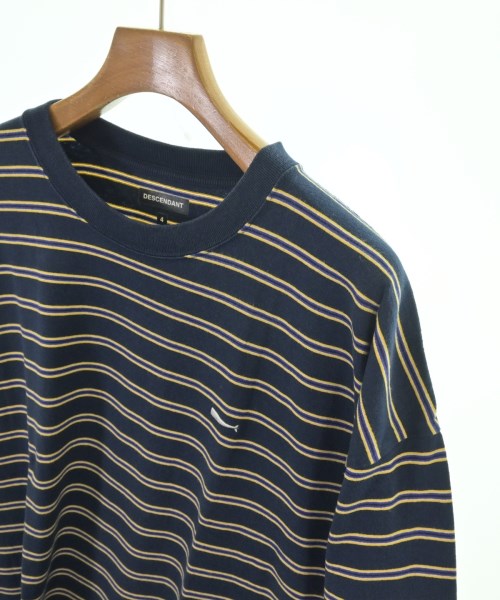DESCENDANT เสื้อยืด/เสื้อท็อปส์