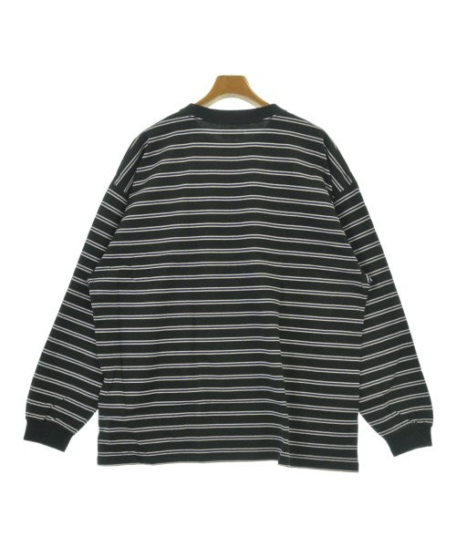DESCENDANT เสื้อยืด/เสื้อท็อปส์