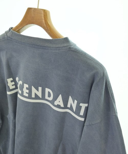 DESCENDANT เสื้อยืด/เสื้อท็อปส์