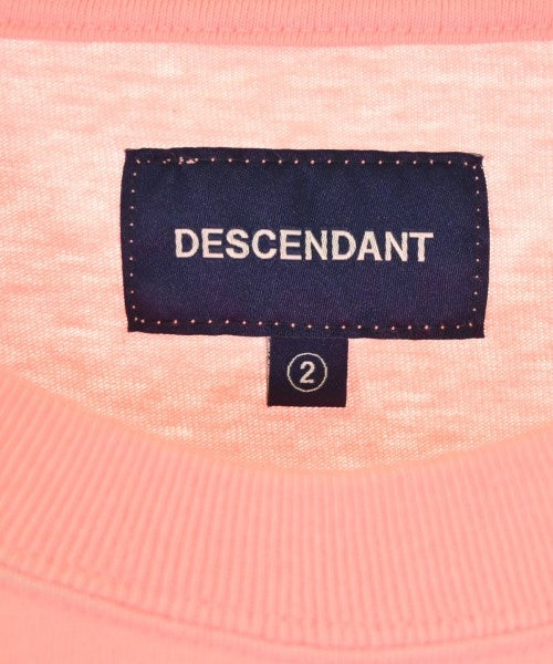 DESCENDANT เสื้อยืด/เสื้อท็อปส์