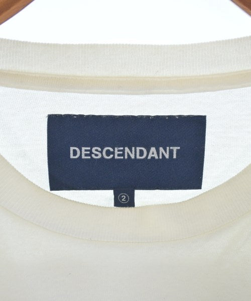 DESCENDANT เสื้อยืด/เสื้อท็อปส์