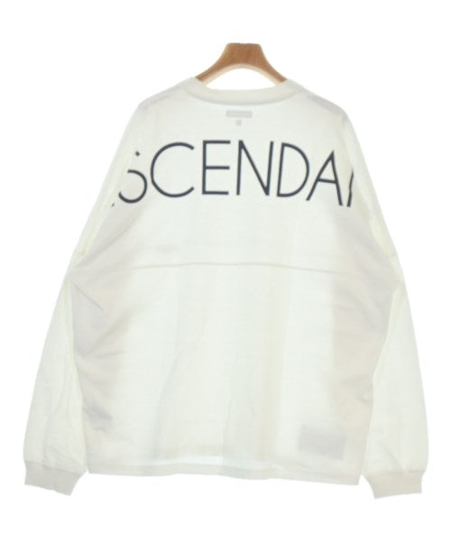 DESCENDANT เสื้อยืด/เสื้อท็อปส์
