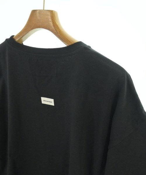 DESCENDANT เสื้อยืด/เสื้อท็อปส์
