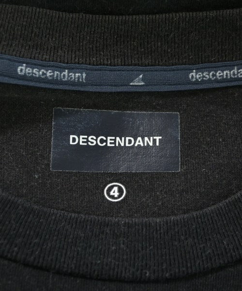 DESCENDANT เสื้อยืด/เสื้อท็อปส์