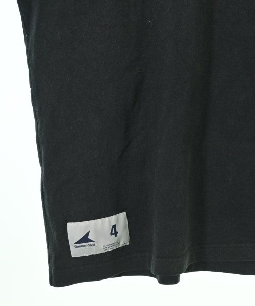 DESCENDANT เสื้อยืด/เสื้อท็อปส์