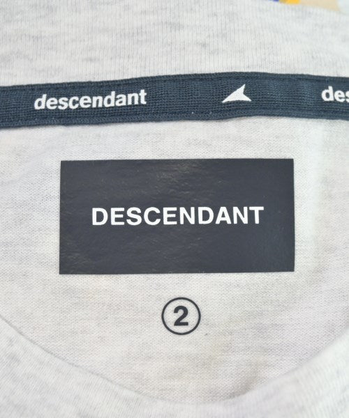 DESCENDANT เสื้อยืด/เสื้อท็อปส์