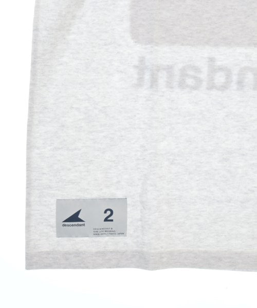DESCENDANT เสื้อยืด/เสื้อท็อปส์
