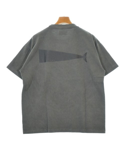 DESCENDANT เสื้อยืด/เสื้อท็อปส์