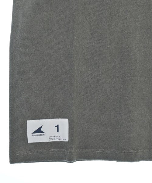 DESCENDANT เสื้อยืด/เสื้อท็อปส์