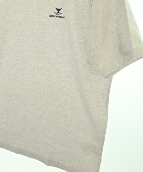 DESCENDANT เสื้อยืด/เสื้อท็อปส์