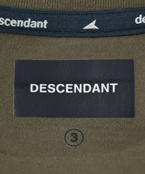 DESCENDANT เสื้อยืด/เสื้อท็อปส์