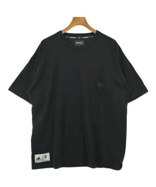 DESCENDANT เสื้อยืด/เสื้อท็อปส์
