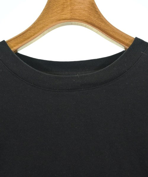 DESCENDANT เสื้อยืด/เสื้อท็อปส์