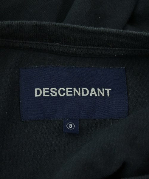 DESCENDANT เสื้อยืด/เสื้อท็อปส์