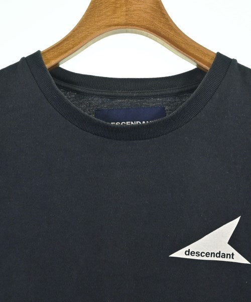 DESCENDANT เสื้อยืด/เสื้อท็อปส์
