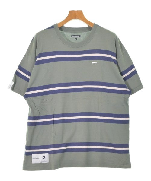 DESCENDANT เสื้อยืด/เสื้อท็อปส์