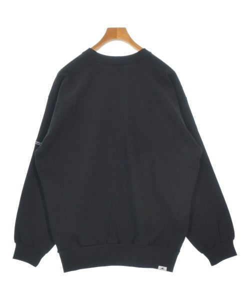 DESCENDANT เสื้อยืด/เสื้อท็อปส์