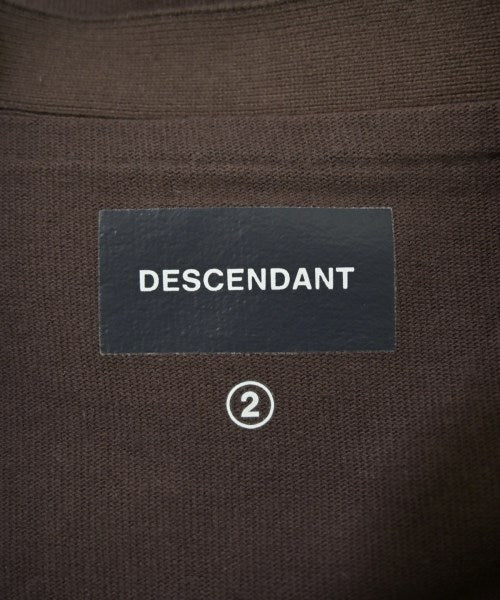 DESCENDANT เสื้อยืด/เสื้อท็อปส์
