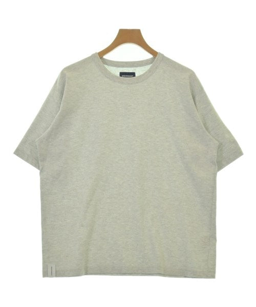 DESCENDANT เสื้อยืด/เสื้อท็อปส์